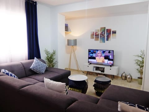Apartamento Familiar junto a la Playa de San Fernando - OLIVA Apartment in Safor