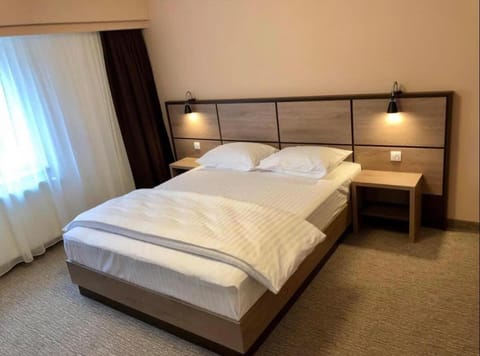 Nueva Park Bed and Breakfast in Brasov