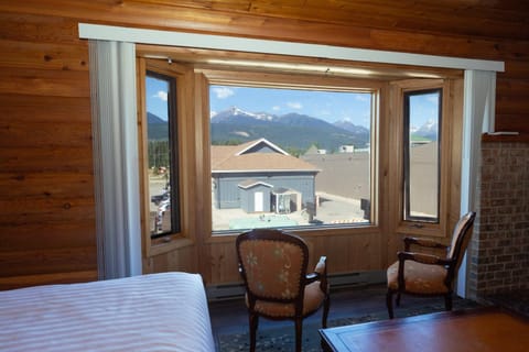 Alpine Inn Motel in Valemount