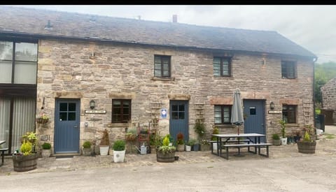 Waterside Cottages House in Staffordshire Moorlands District