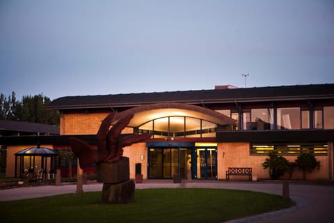 Property building, Facade/entrance