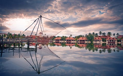 Sterling Lake Palace Alleppey Resort in Alappuzha