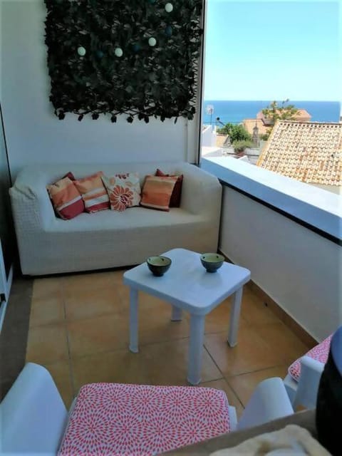 The Beach Apartment Helena Apartment in Guia