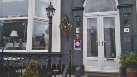 The Leicester Bed and Breakfast in Southport