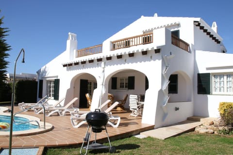 Villa Binigo Maison in Binibeca