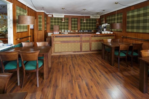 Lounge or bar