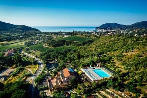 Bird's eye view, View (from property/room), Garden view, Pool view, Sea view