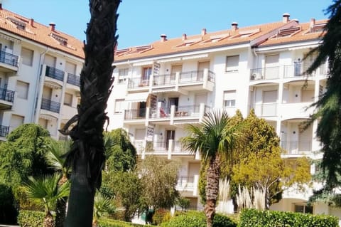 Property building, Garden, View (from property/room), Balcony/Terrace