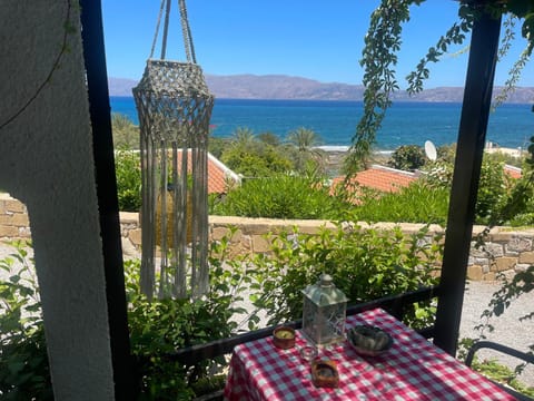 Patio, Day, Natural landscape, View (from property/room), Balcony/Terrace, Dining area, Mountain view, Sea view