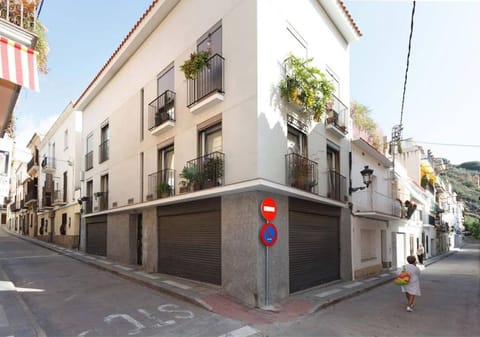 Residential Tourist Apartments Apartment in Maresme