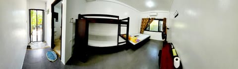 Bed, Photo of the whole room, Bedroom, bunk bed