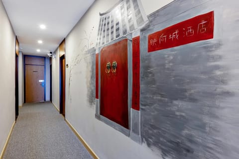 Happy Dragon Hotel - close to Forbidden City&Wangfujing Street&free coffee &English speaking,Newly renovated with tour service Hôtel in Beijing