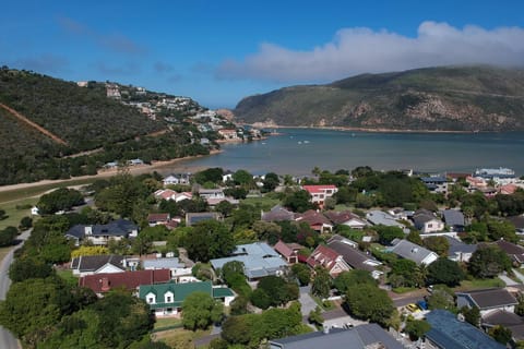 Property building, Neighbourhood, Street view