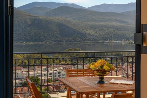 Entheos City Panorama Argostoli Apartment in Argostolion