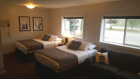 Snow Valley Lodging Nature lodge in Fernie