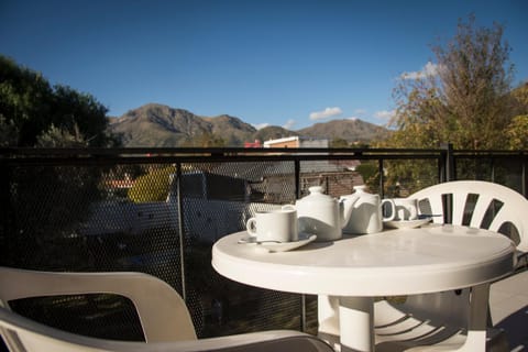 Balcony/Terrace, Mountain view