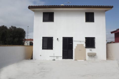 Villa Mary Casa in Torre Lapillo