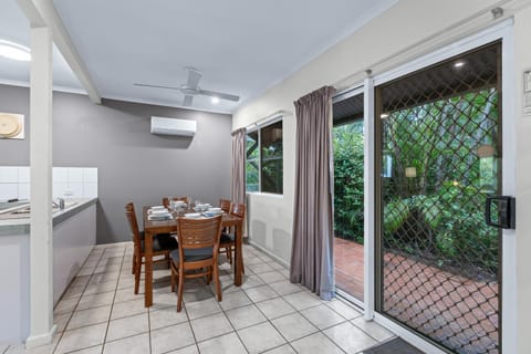 Dining area, kitchen, air conditioner