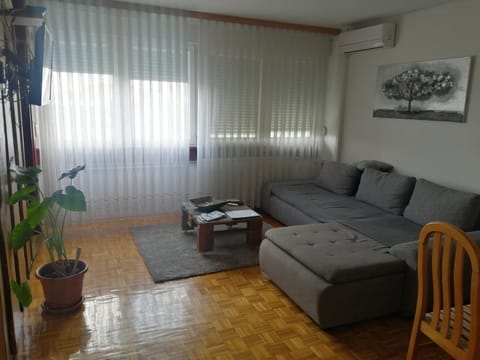 Apartman Stonewood West Apartment in City of Zagreb