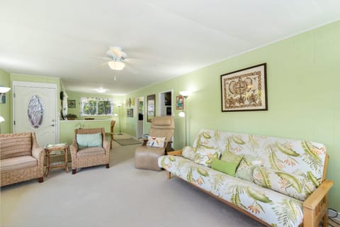 Private Beachlane House with 2 bedrooms AC Maison in Kailua