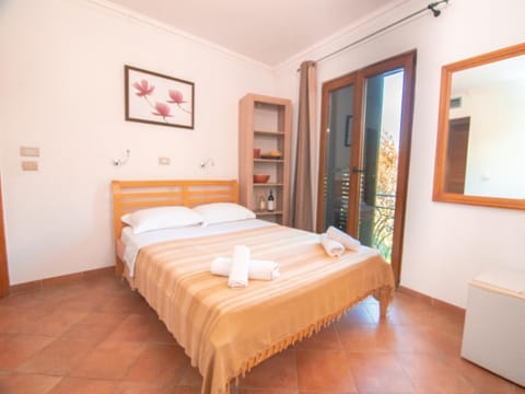 Apartments and Rooms Levantin Inn Bed and Breakfast in Sveti Stefan