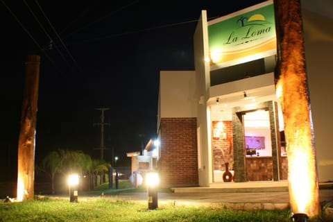 Facade/entrance, Night