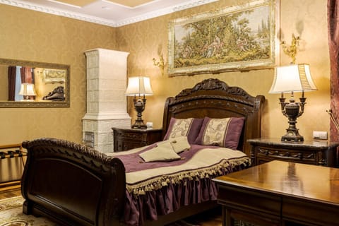 Luxury Boutique Andreevskiy Bed and Breakfast in Lviv