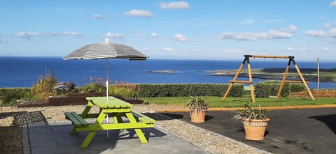 View (from property/room), Garden view, Sea view