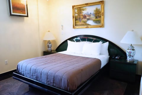 Paris Suites Hotel Hotel in Corona