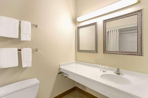 Bathroom, Photo of the whole room, On site