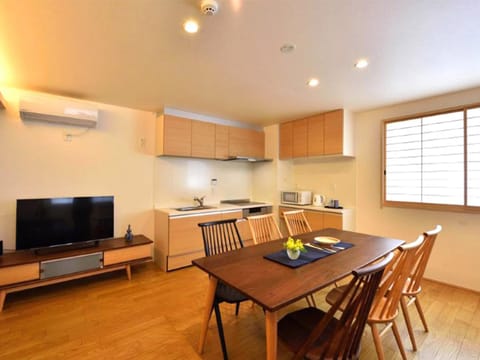 Living room, Photo of the whole room, Dining area, kitchen