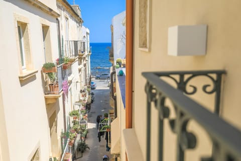 Siracusa Dream Holiday Condo in Syracuse