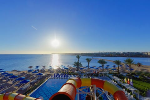 Natural landscape, Beach, Aqua park, Sea view, Swimming pool, sunbed