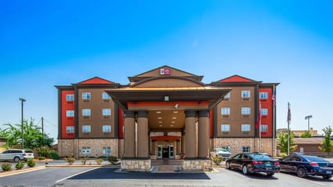 Best Western Plus JFK Inn & Suites Hotel in Little Rock