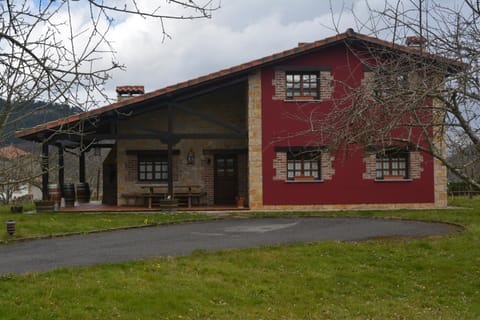 Property building, Facade/entrance