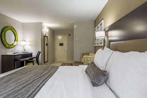 Best Western Plus Clemson Hotel & Conference Center Hotel in Clemson