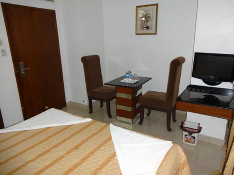 Lotus Comfort - A Pondy Hotel Hotel in Puducherry