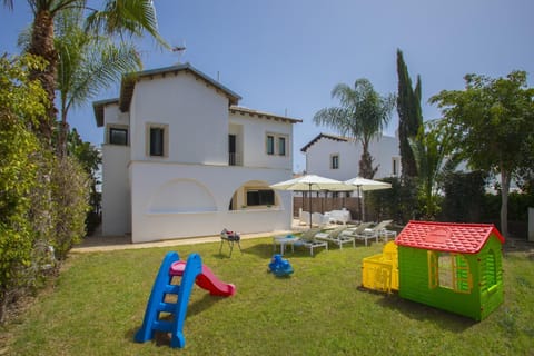 Children play ground, Garden