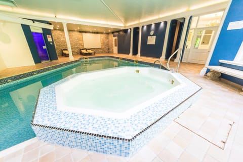 Spa and wellness centre/facilities, Swimming pool