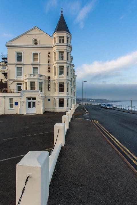 Clifton Hotel Hotel in Scarborough