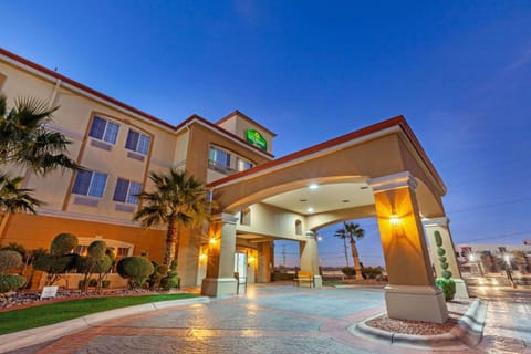 Property building, On site, Time of day, Sunset