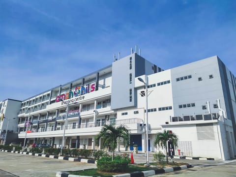 Aman Hills Hotel Hotel in Sarawak, Malaysia