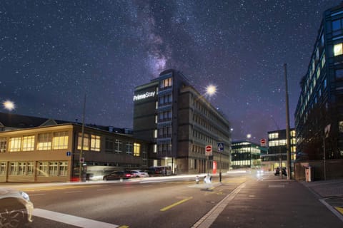 Property building, Facade/entrance