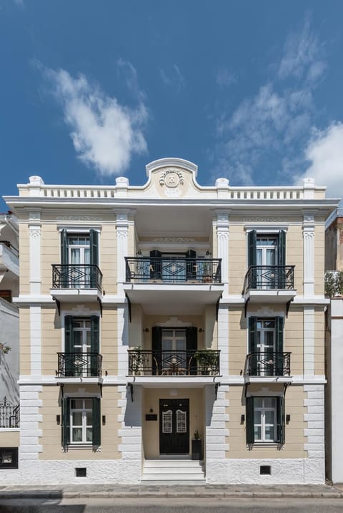 Property building, Facade/entrance