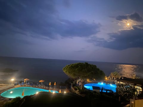 Giardino sul mare Copropriété in Naxos