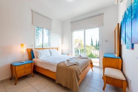 Villa Palm Breeze by Ezoria Villas Villa in Protaras