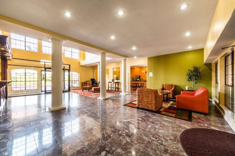 Lobby or reception, On site