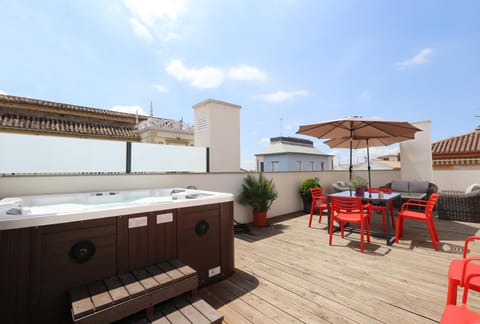 Balcony/Terrace, City view, Landmark view