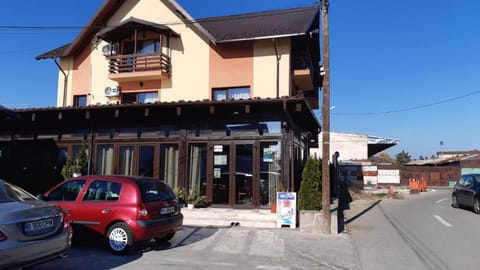 Vila Teju Valeni Bed and Breakfast in Prahova, Romania