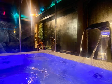 Hot Tub, Spa and wellness centre/facilities, Swimming pool